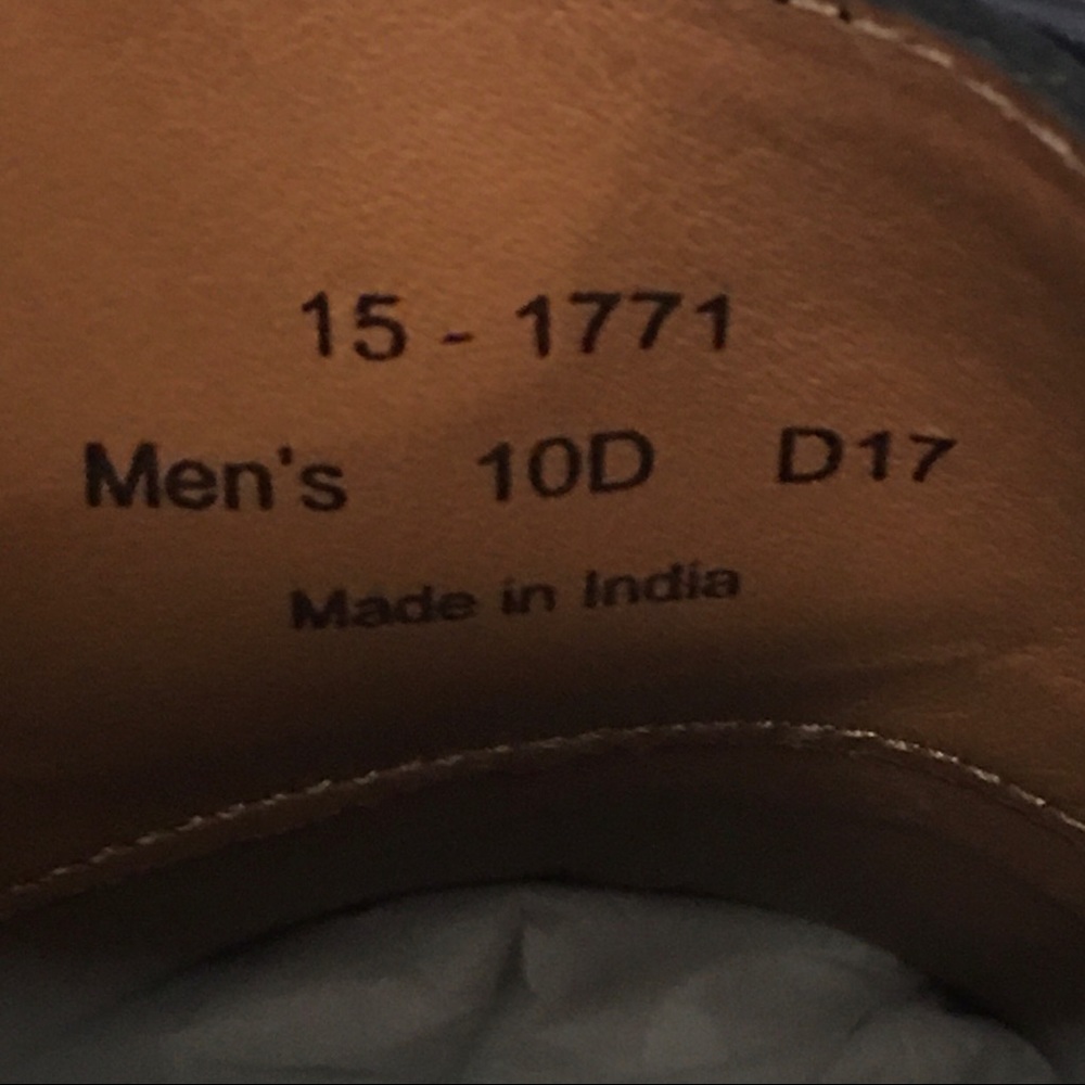 Johnston & Murphy Cap-Toe Oxfords Dress Shoes - Picture 10 of 15